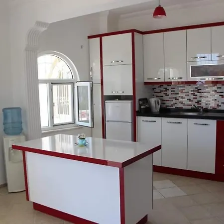 Stunning 4-bed In